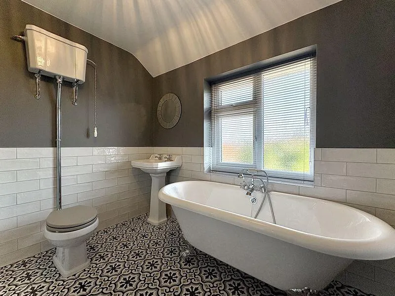 3 bed Semi-Detached