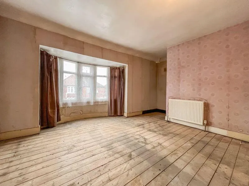 3 bed Semi-Detached