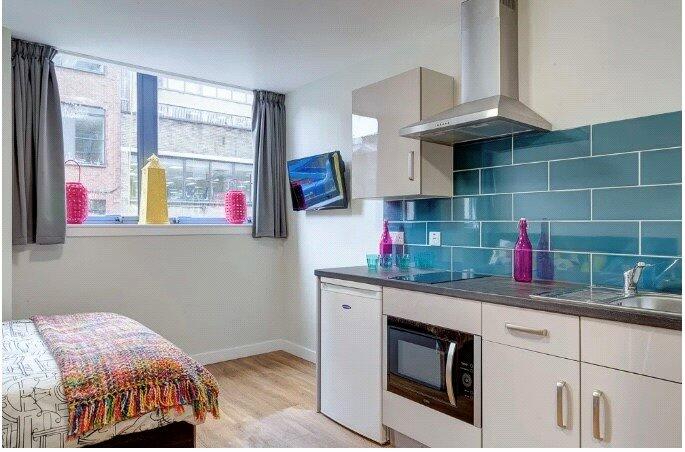 1 bed Private Halls