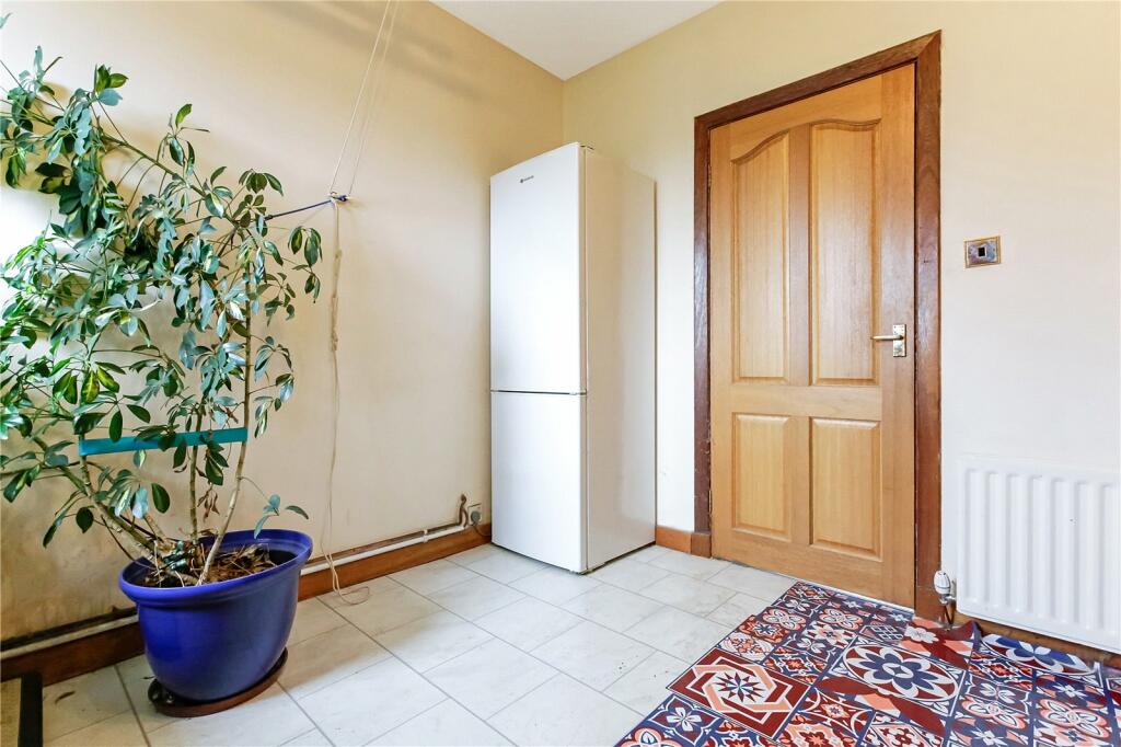 3 bed Apartment