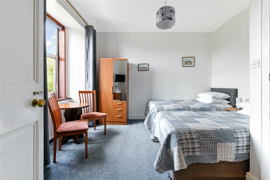 7 bed Guest House