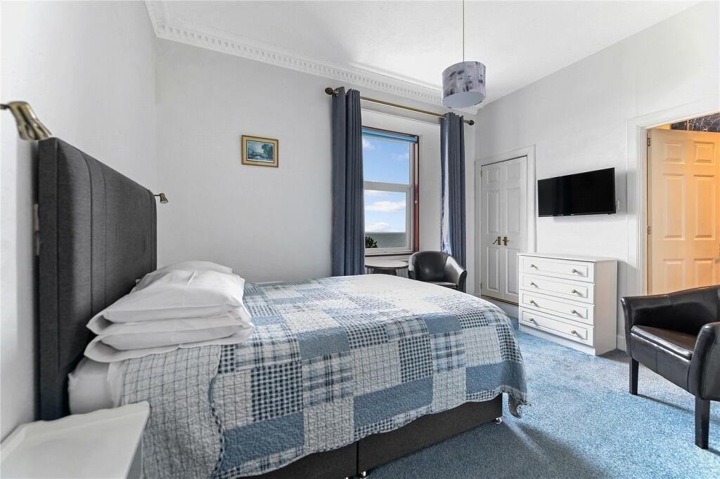 7 bed Guest House