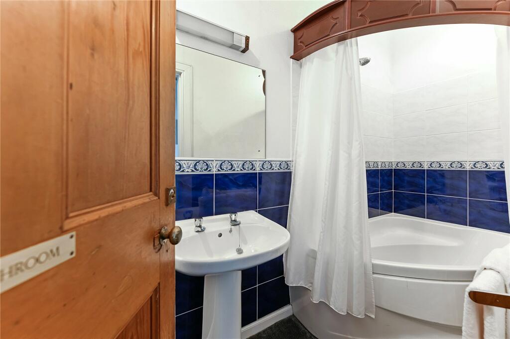7 bed Guest House