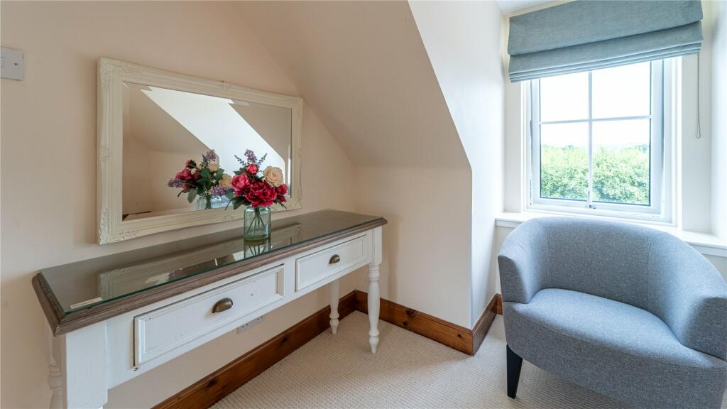 5 bed Terraced