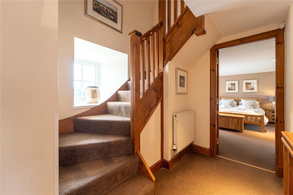 5 bed Terraced