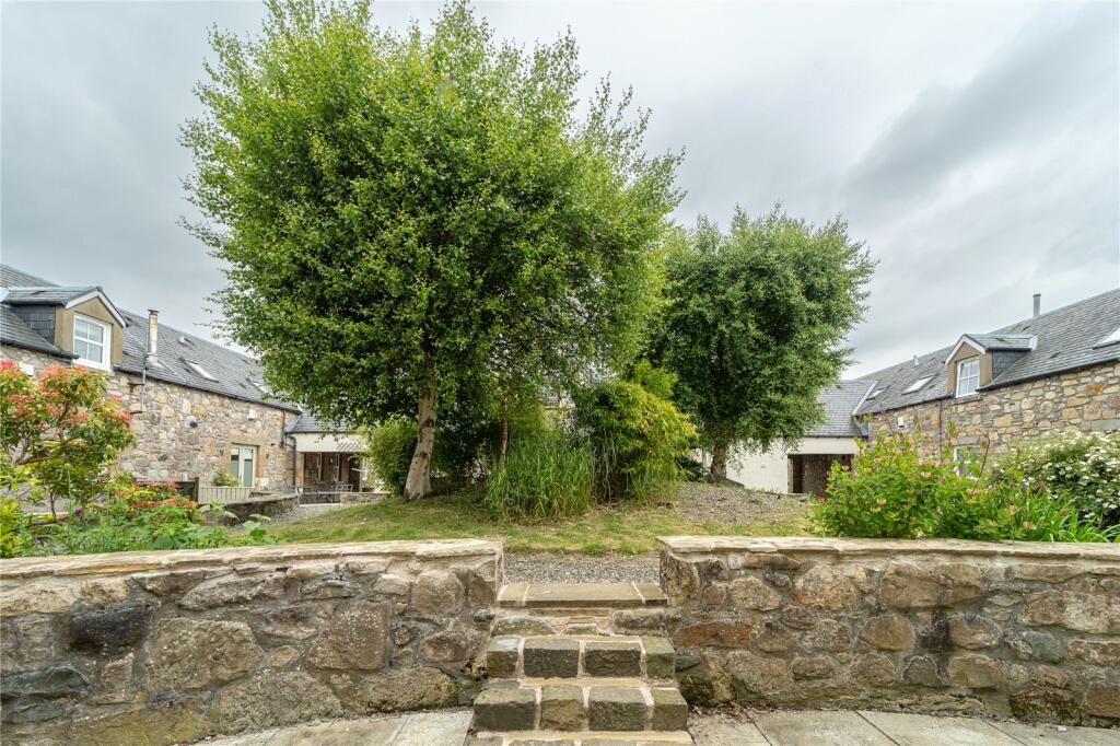 5 bed Terraced