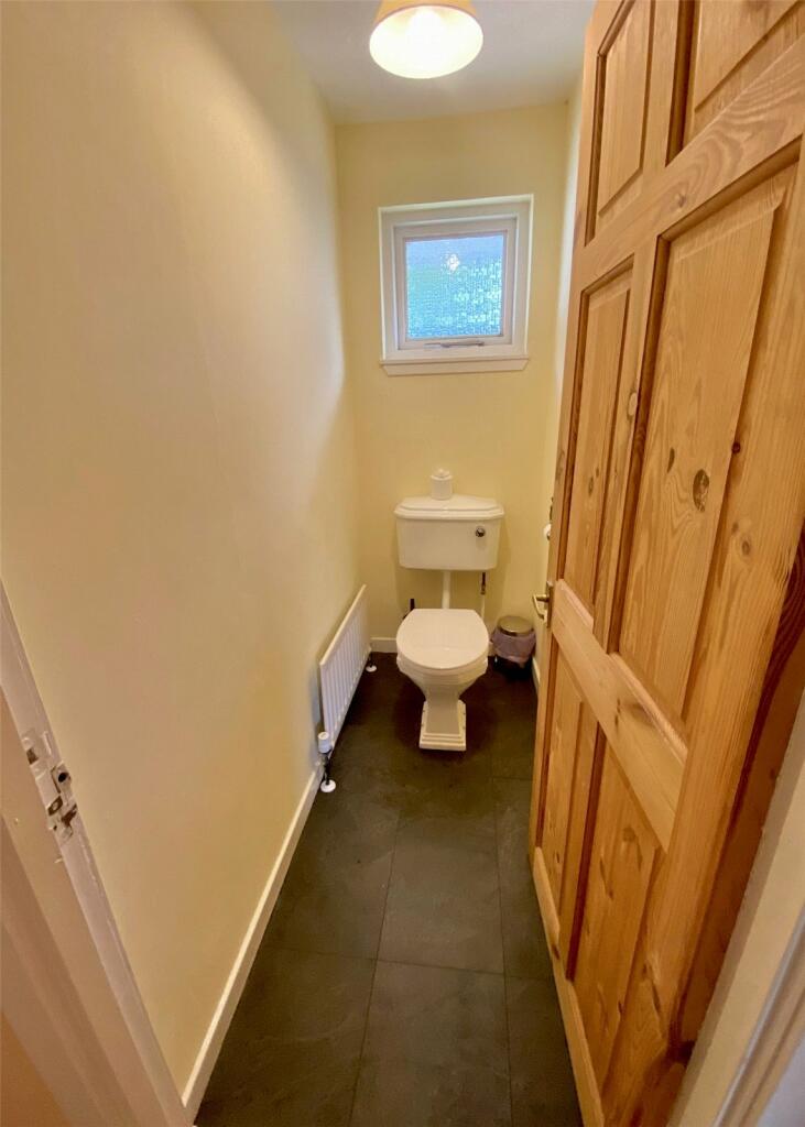 4 bed Detached Bungalow