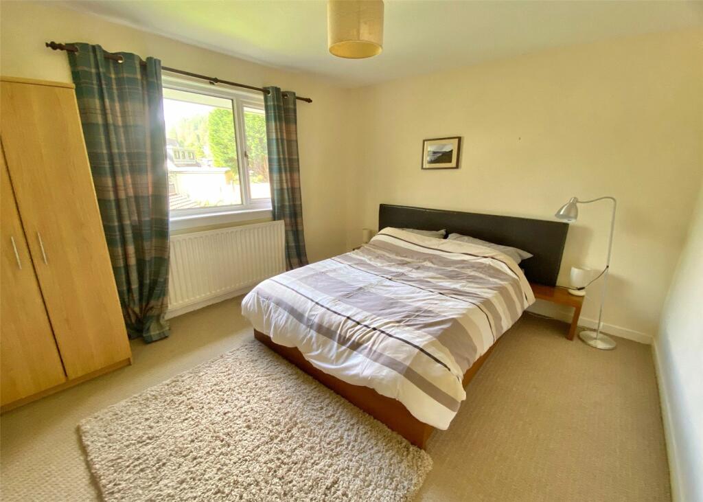 4 bed Detached Bungalow