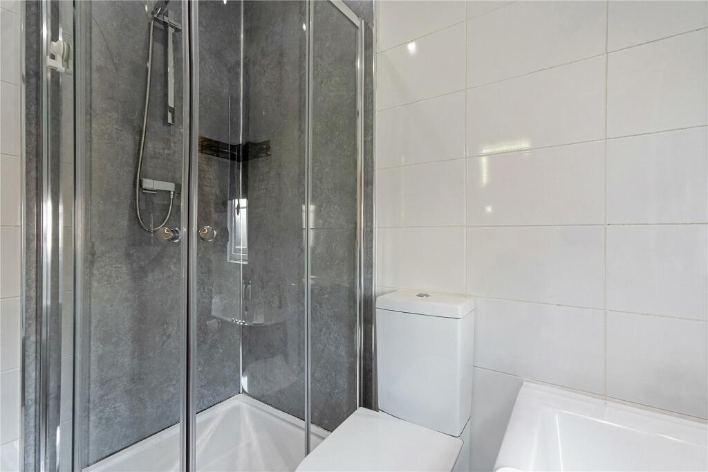 2 bed Ground Flat