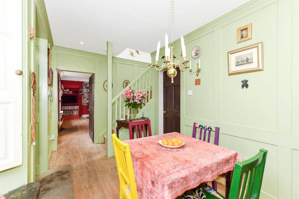 3 bed Terraced