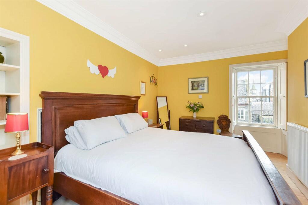 3 bed Terraced