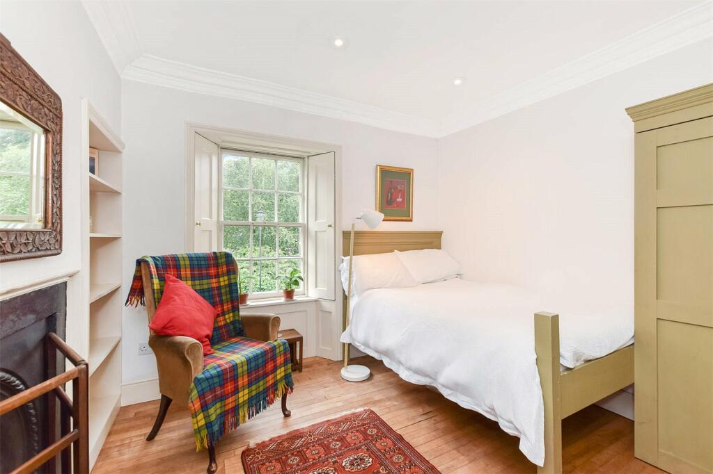 3 bed Terraced