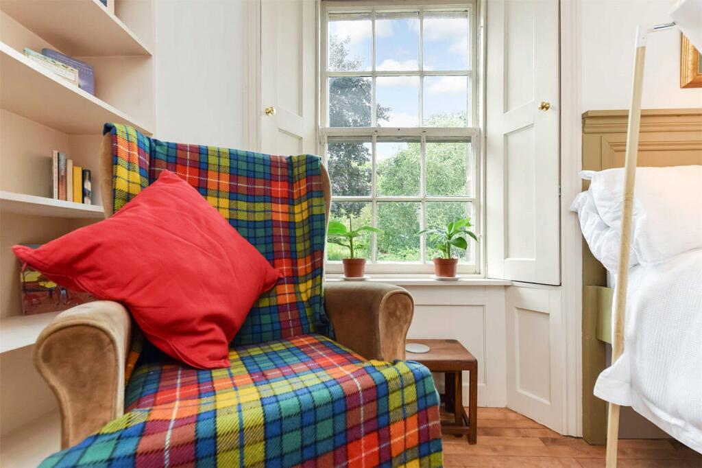 3 bed Terraced