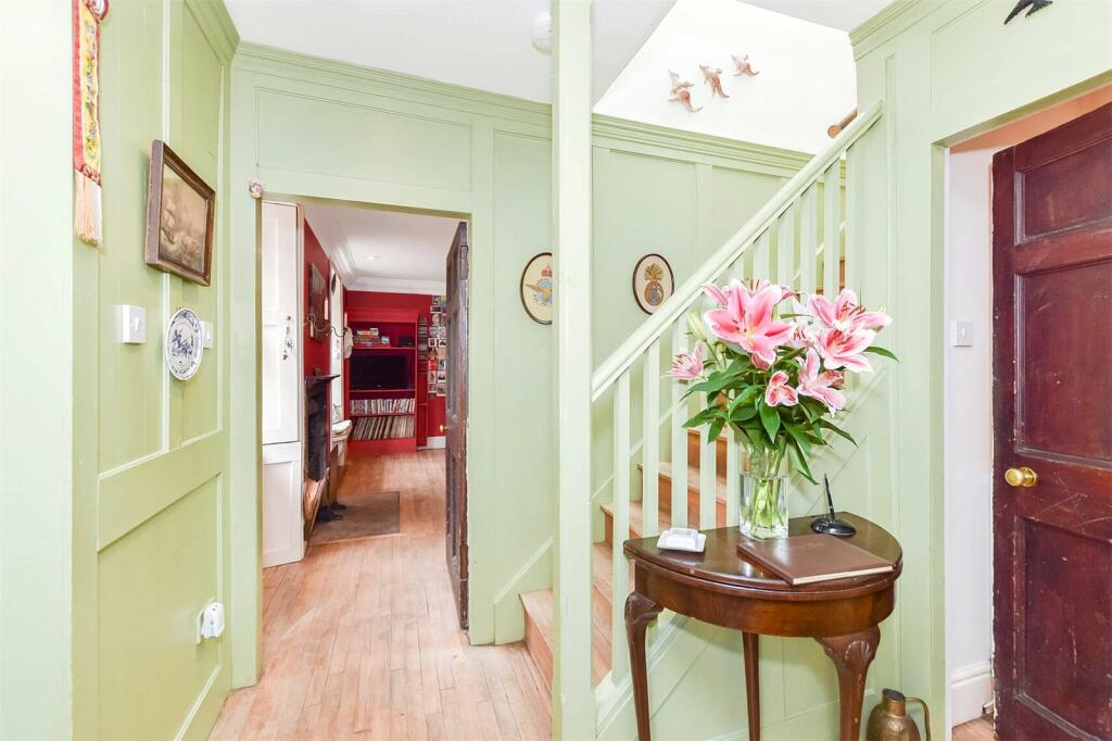 3 bed Terraced