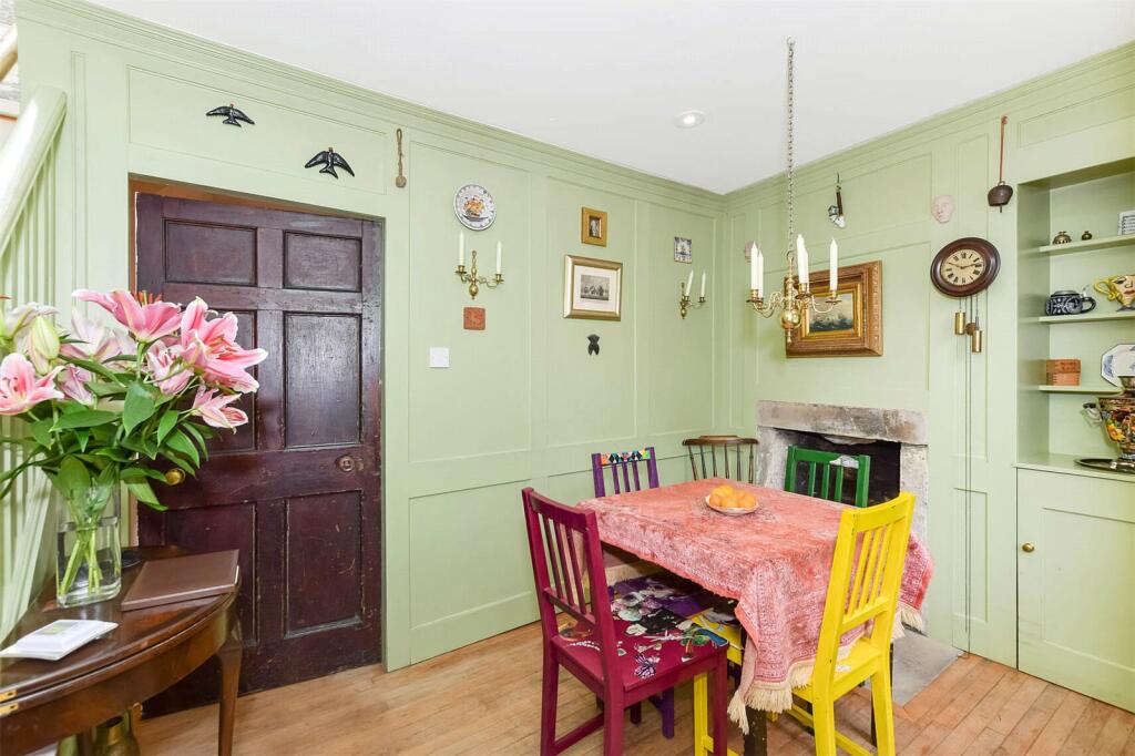 3 bed Terraced