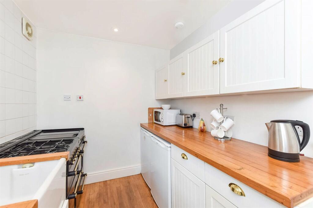 3 bed Terraced