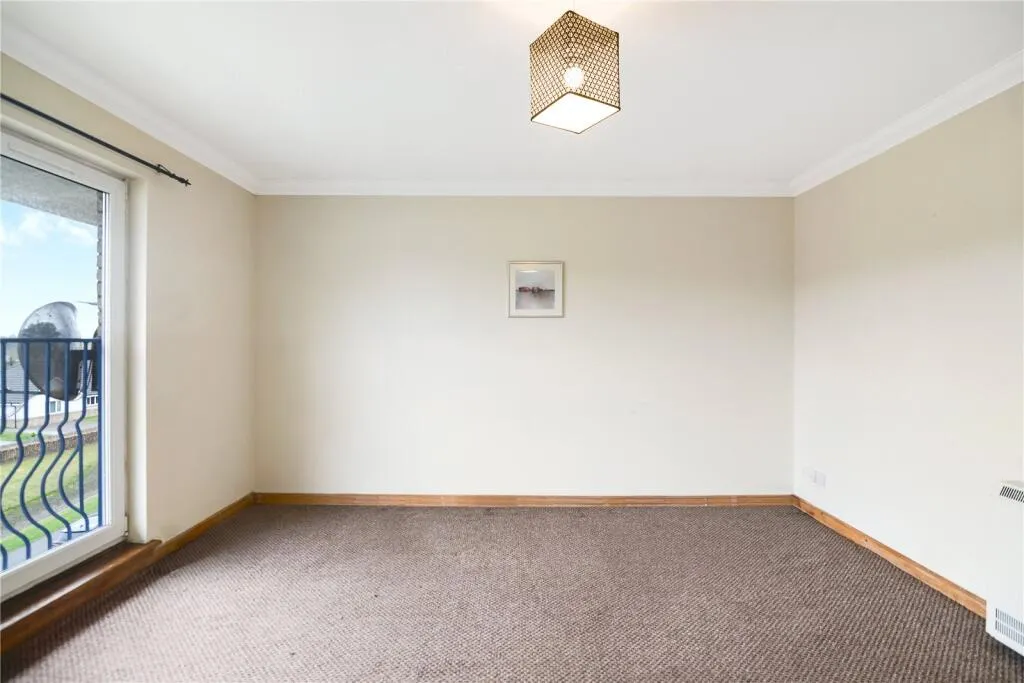 2 bed Apartment