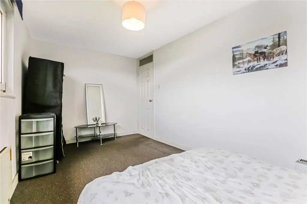 2 bed Apartment
