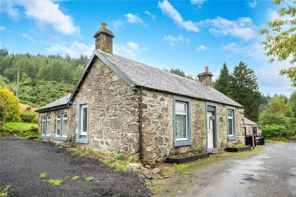 3 bed Farm House