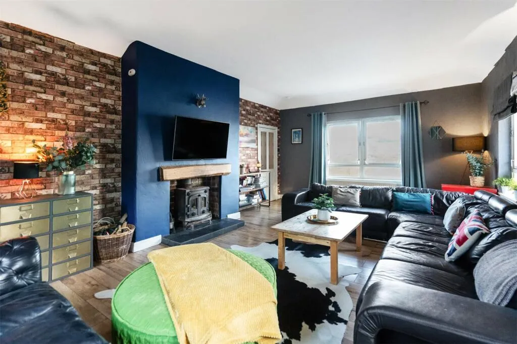 3 bed Apartment