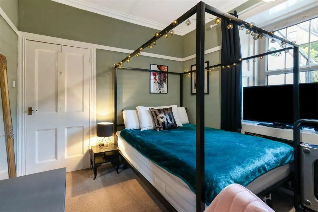 3 bed Apartment
