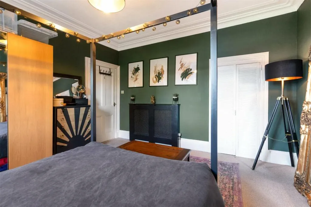 3 bed Apartment