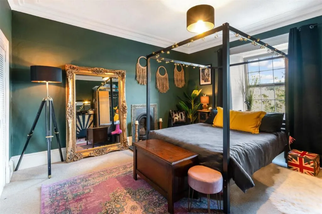 3 bed Apartment
