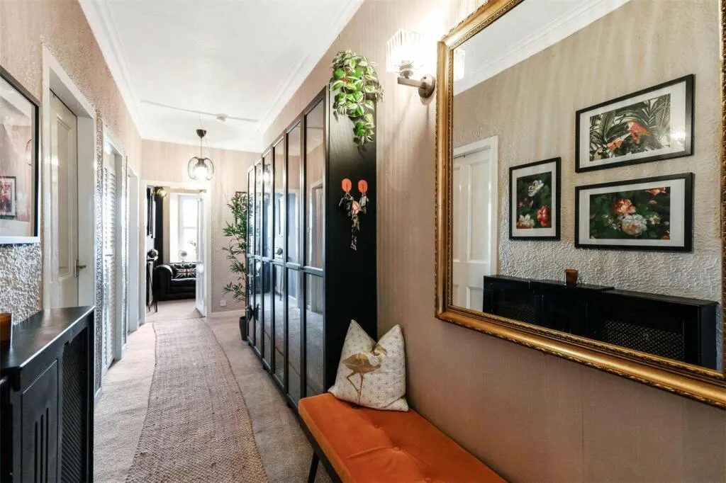 3 bed Apartment