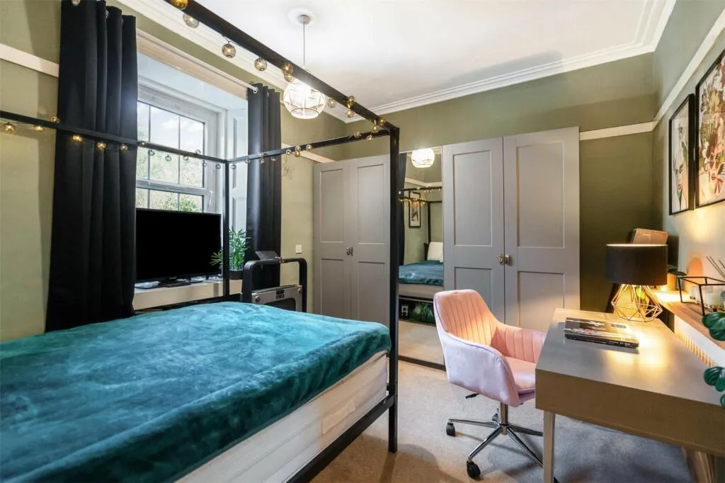3 bed Apartment