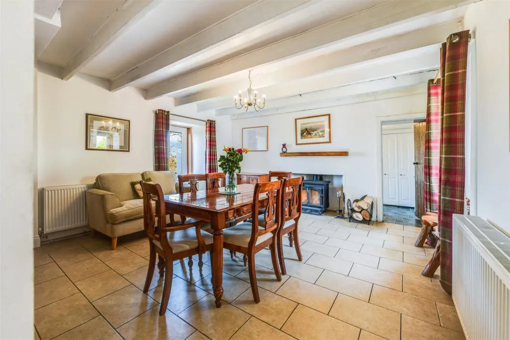 3 bed Semi-Detached