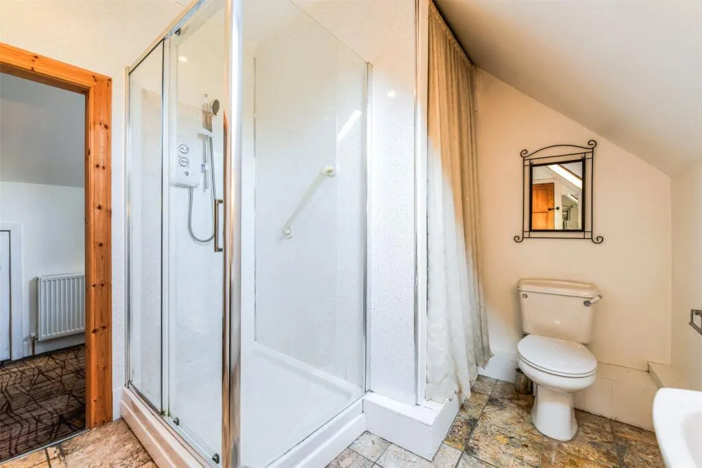 3 bed Semi-Detached