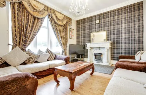 6 bed Stone House