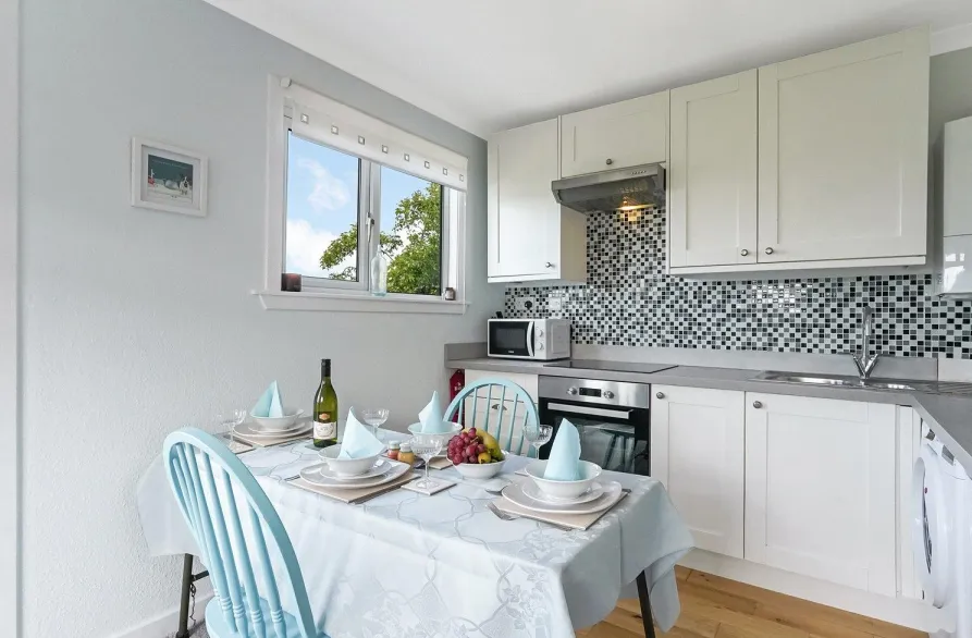 2 bed Detached Bungalow