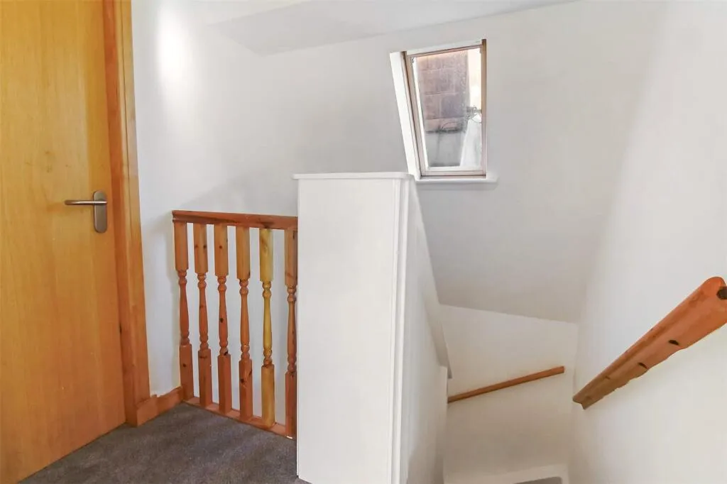 4 bed Block of Apartments