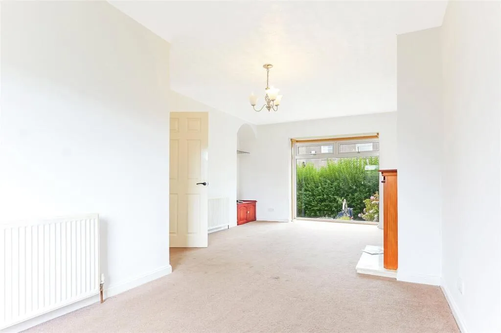 3 bed Terraced