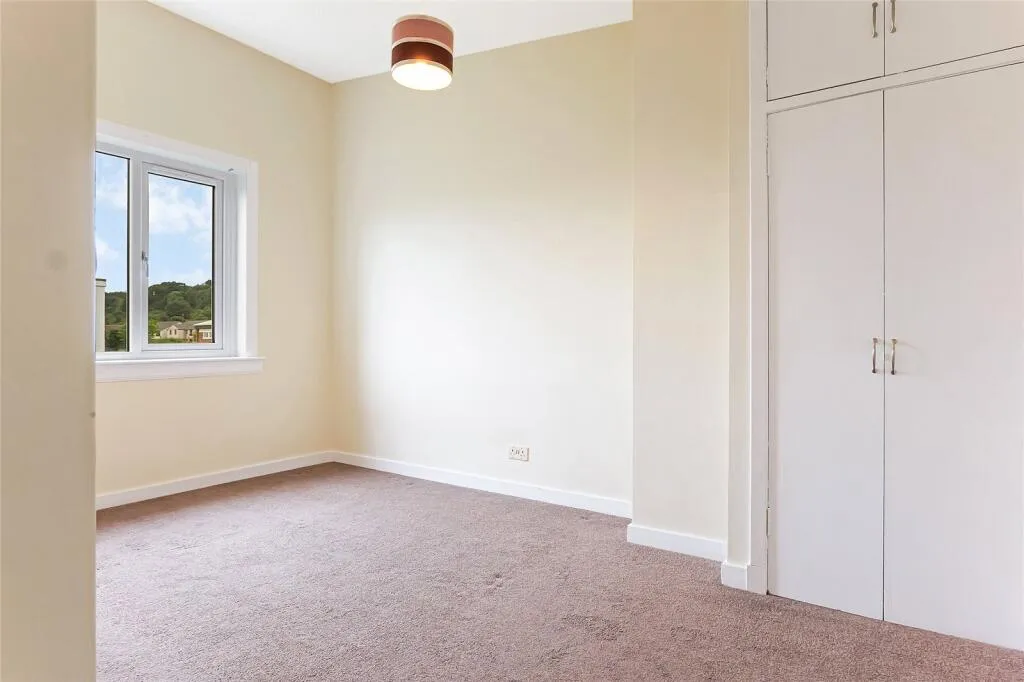 3 bed Terraced