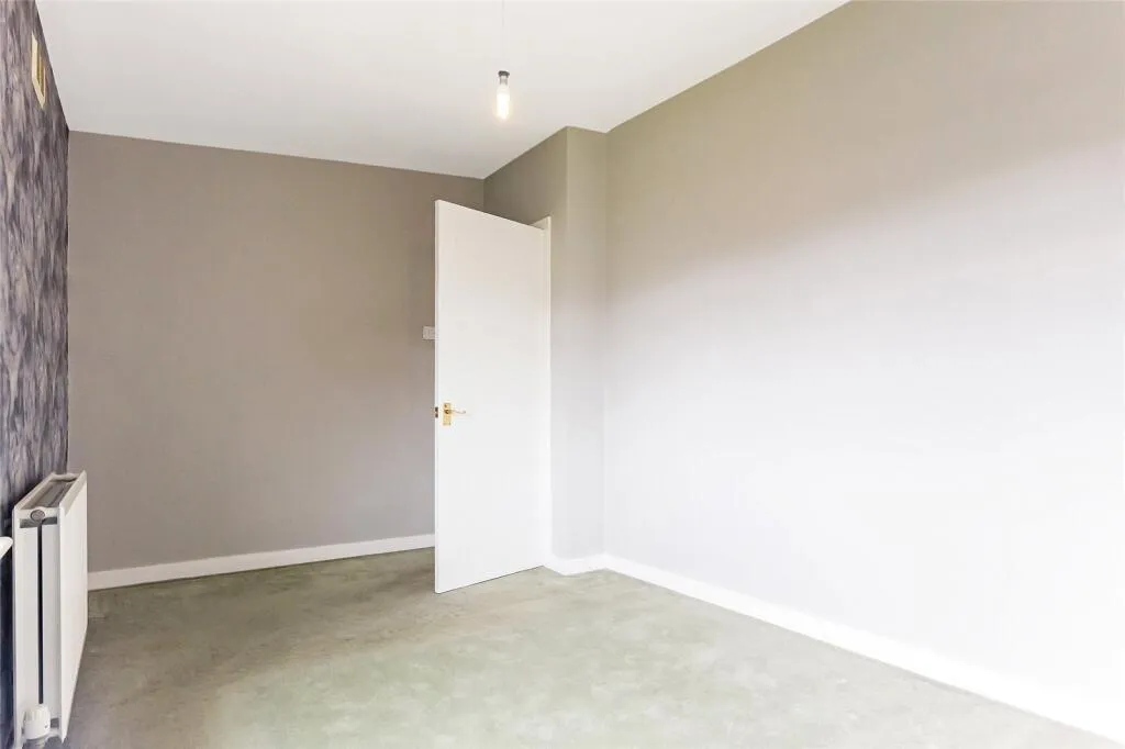 3 bed Terraced