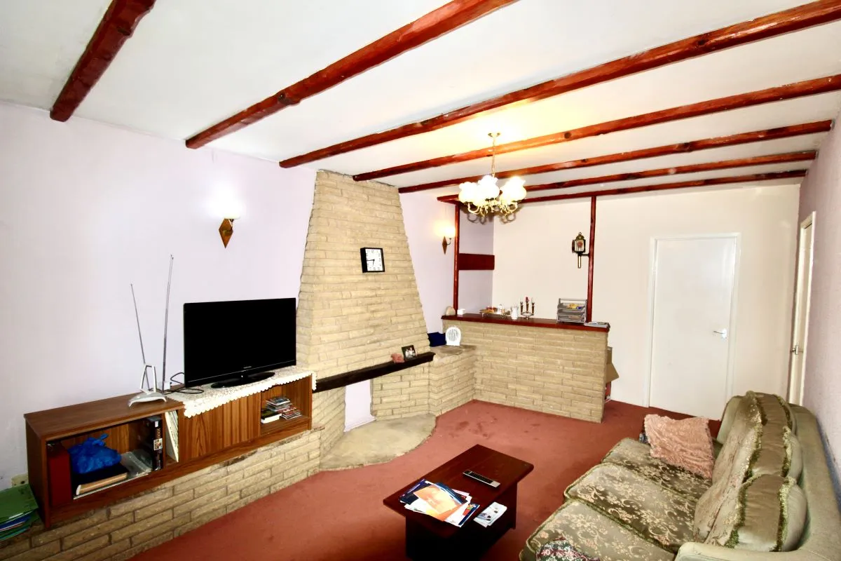 Flaxley Close, Flaxley Road, Birmingham, West Midlands, B33 9HE - The free online property sales service.