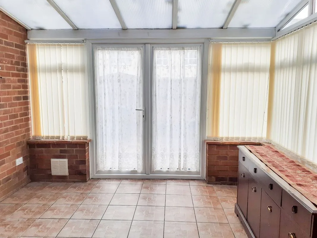 Pier Plain, Gorleston, Great Yarmouth, Norfolk, NR31 6PS - The free online property sales service.