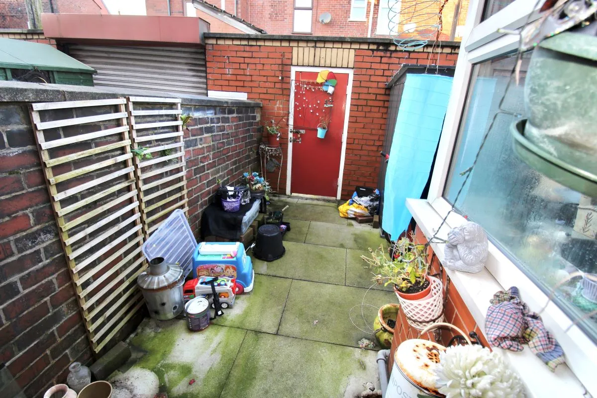 Shepherd Cross Street, Bolton, Lancashire, BL1 3BS - The free online property sales service.