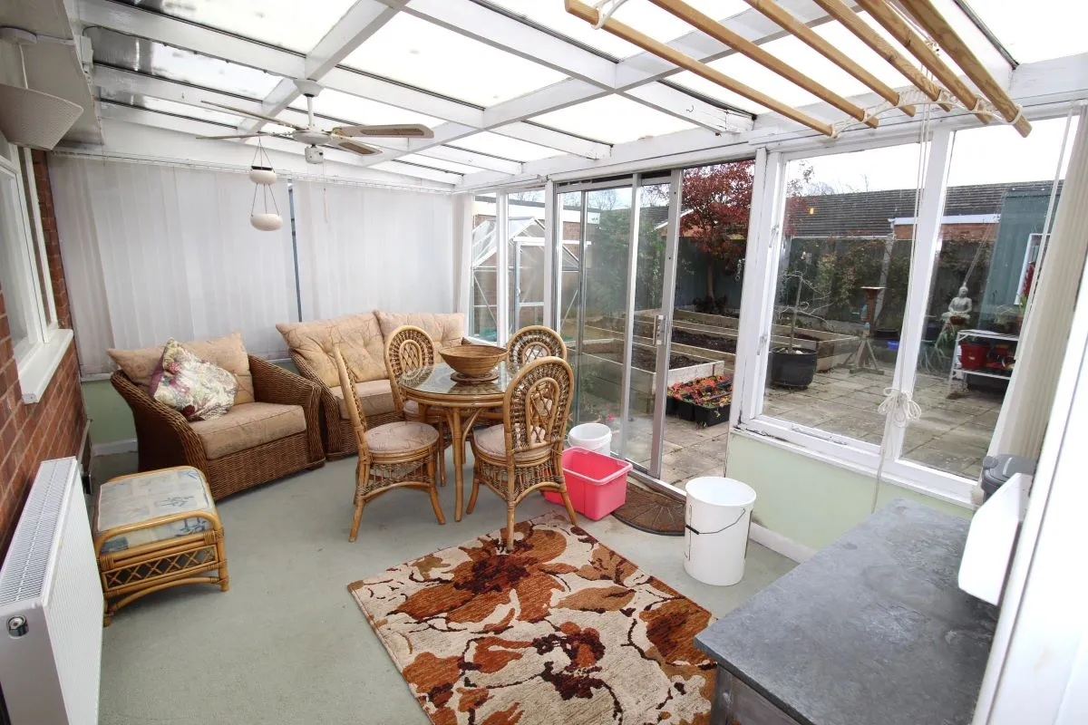 Newpark Road, Castlefields, Shrewsbury, SY1 2SP - The free online property sales service.