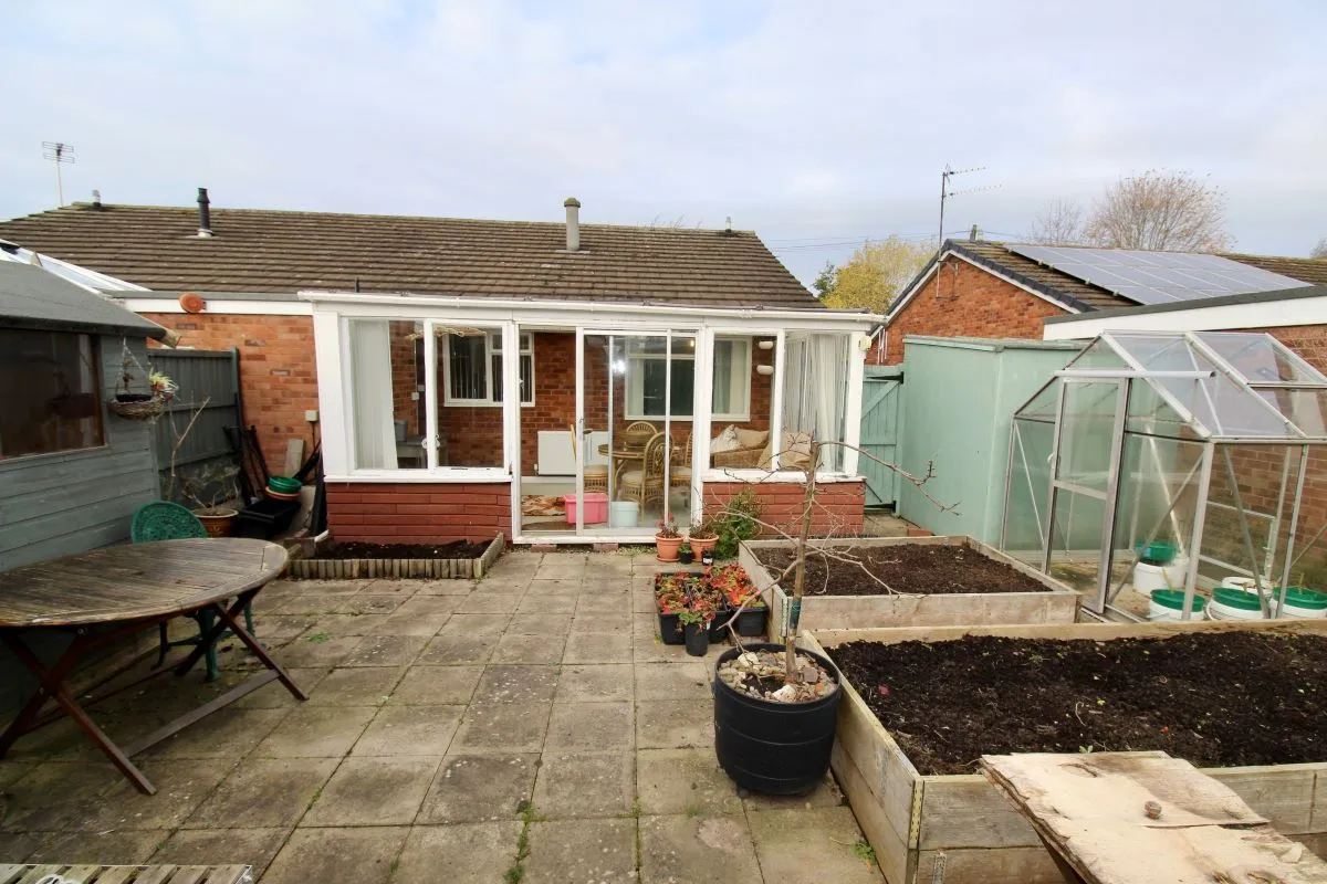 Newpark Road, Castlefields, Shrewsbury, SY1 2SP - The free online property sales service.