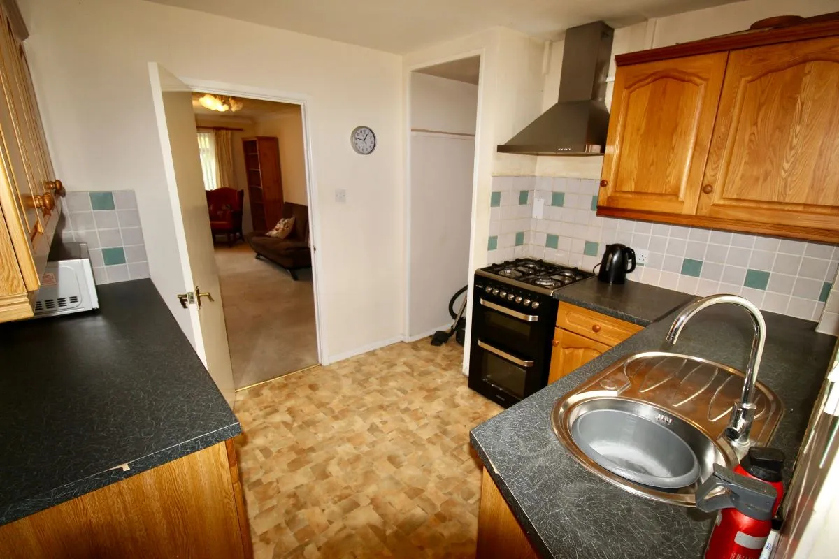 Newpark Road, Castlefields, Shrewsbury, SY1 2SP - The free online property sales service.