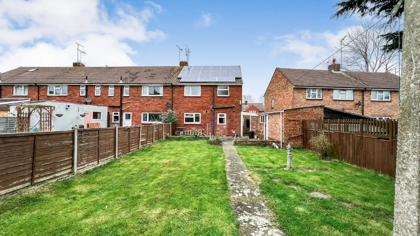 Keyhaven Drive, Havant, Hampshire, PO9 4BY - The free online property sales service.