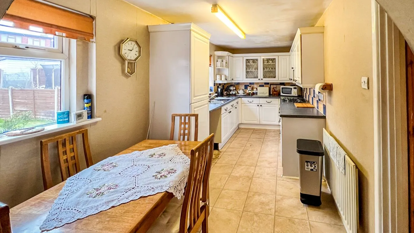 Keyhaven Drive, Havant, Hampshire, PO9 4BY - The free online property sales service.