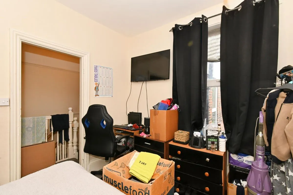 Anson Road, Great Yarmouth, Norfolk, NR31 0EG - The free online property sales service.