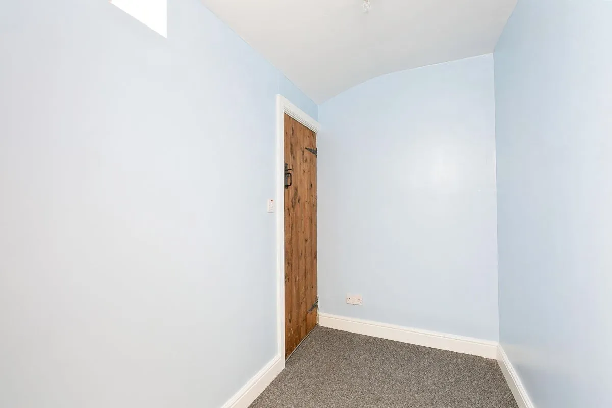 Machine Street, Amlwch, Gwynedd, LL68 9HA - The free online property sales service.