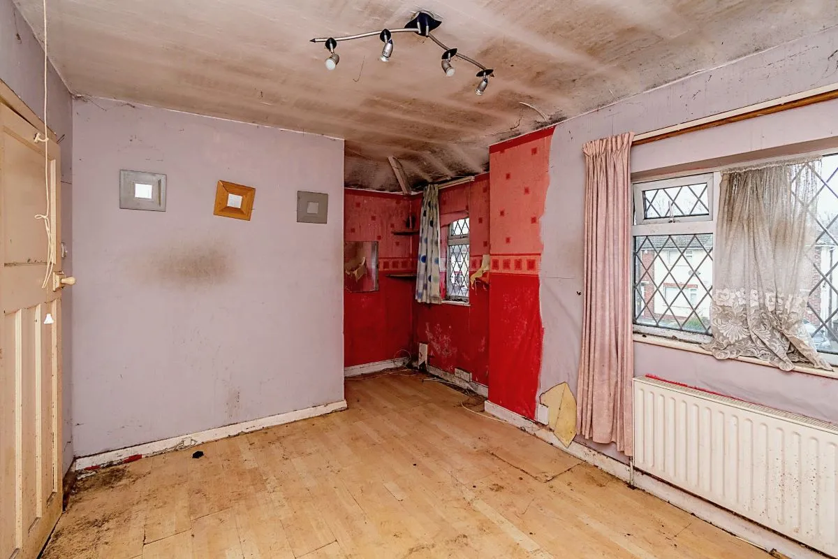 Crathorne Avenue, Wolverhampton, West Midlands, WV10 6BT - The free online property sales service.