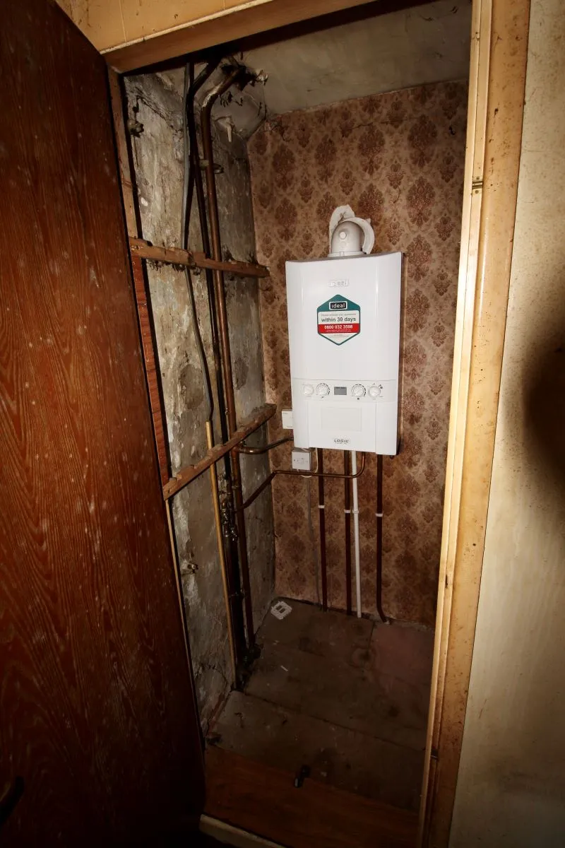 Chapel Lane, Audley, Stoke-on-Trent, Staffordshire, ST7 8JN - The free online property sales service.