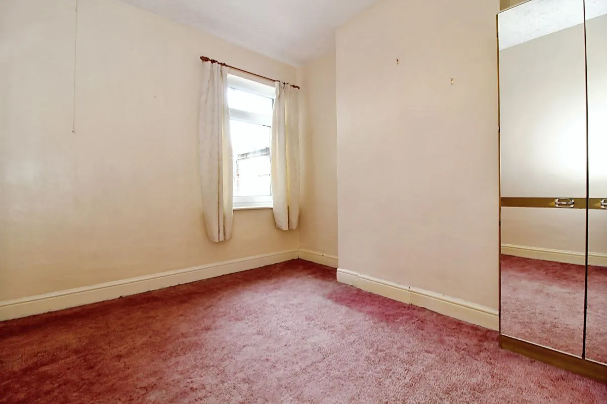 John Street, Creswell, Worksop, Nottinghamshire, S80 4DF - The free online property sales service.